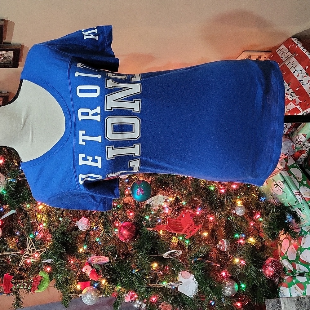 Victoria's Secret PINK Detroit Lions Shirt